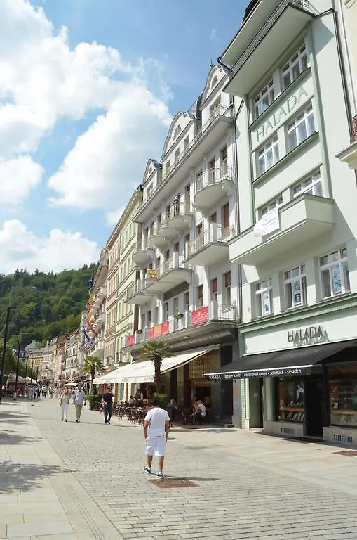 Halada House Apartments Karlsbad