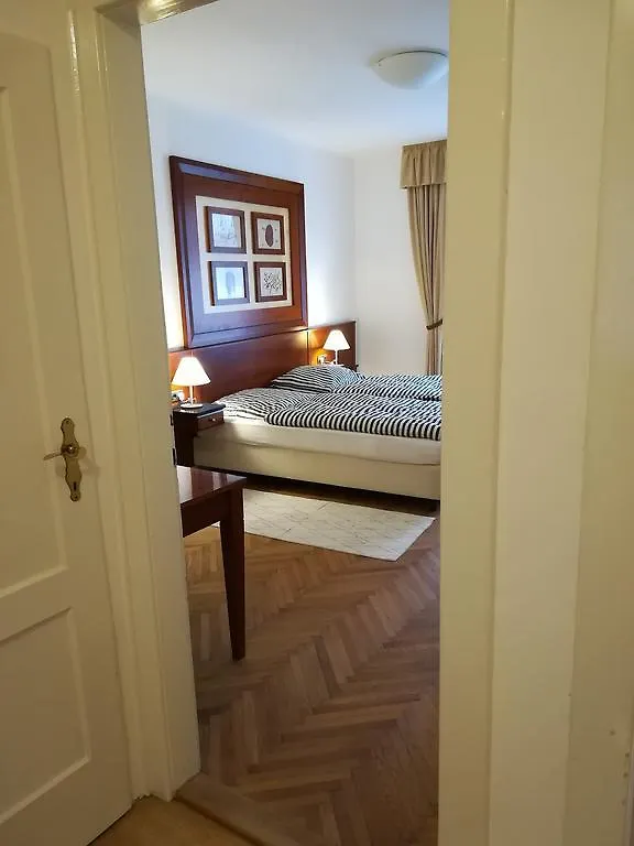 Halada House Apartments Karlsbad
